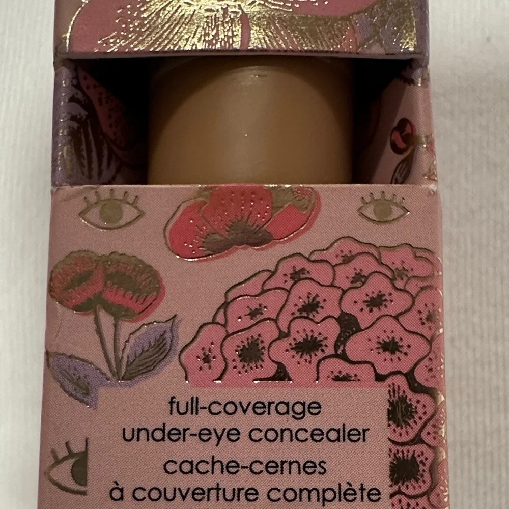 3/$15 🌸 WINKY LUX Peeper Perfect Concealer